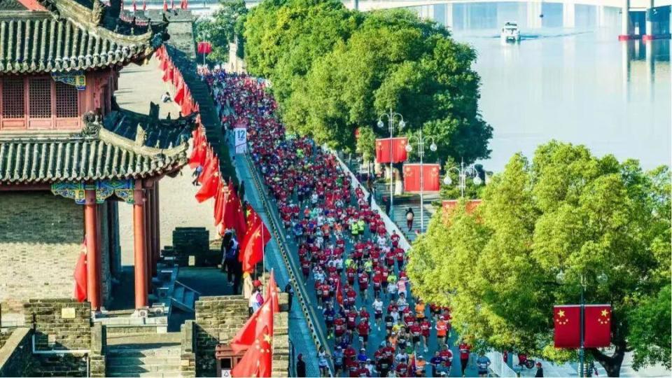 盛世华章徐, 襄阳诚挚欢 盛世华章徐, 襄阳诚挚欢