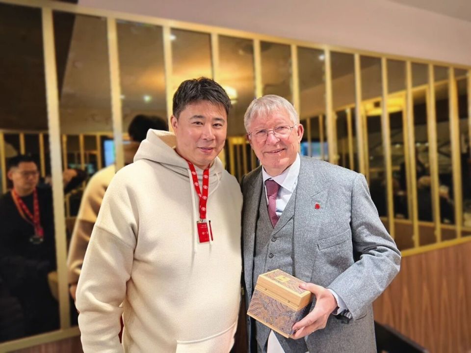 展望曼联接 展望曼联接